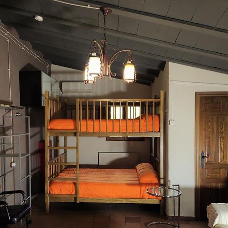 Camping Las Nogueras De 네르피오 외부 사진