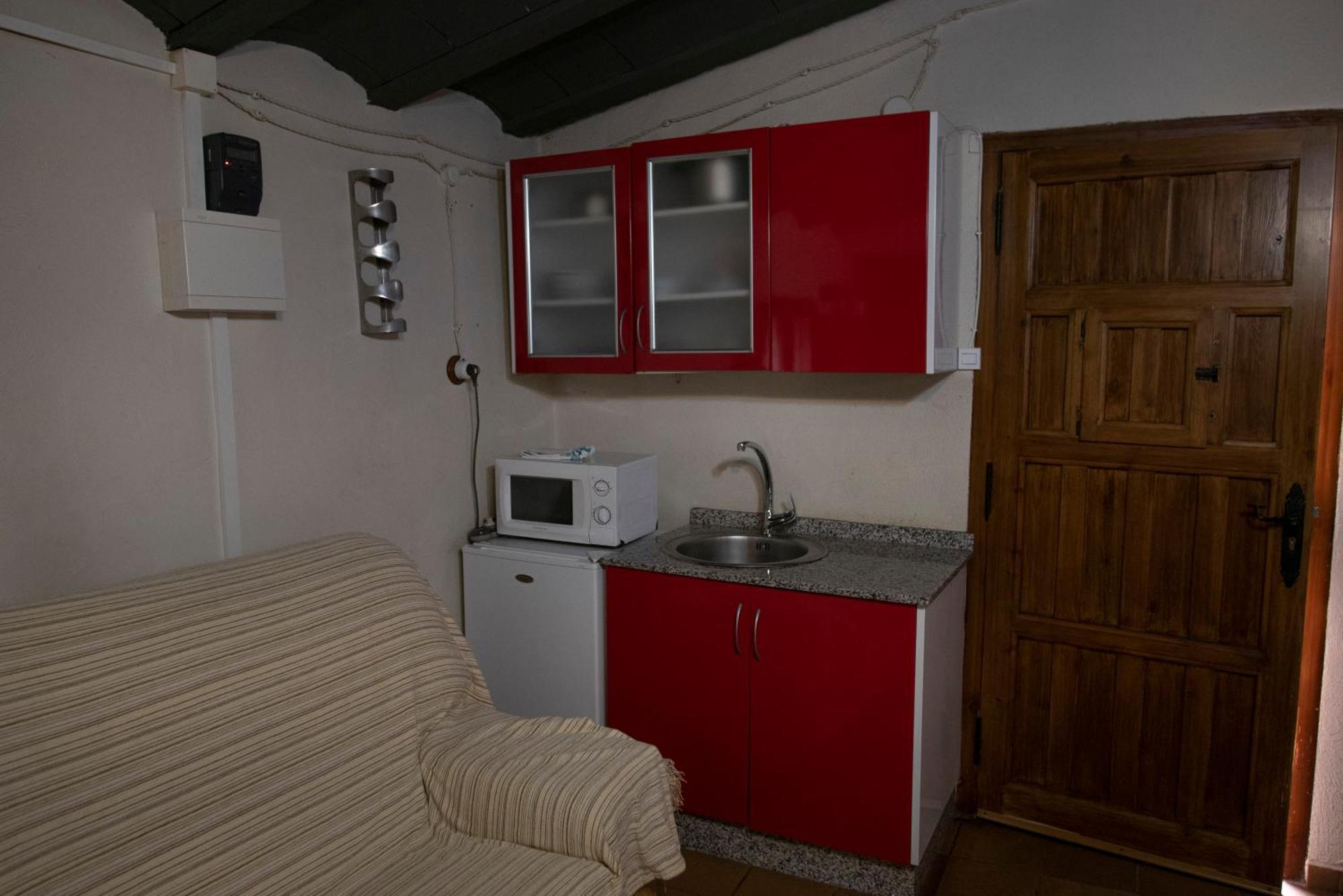 Camping Las Nogueras De 네르피오 외부 사진
